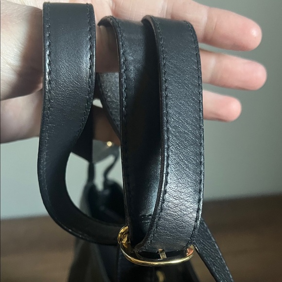 Gucci Black GG Pattern Shoulder Bucket Bag - Picture 16 of 16